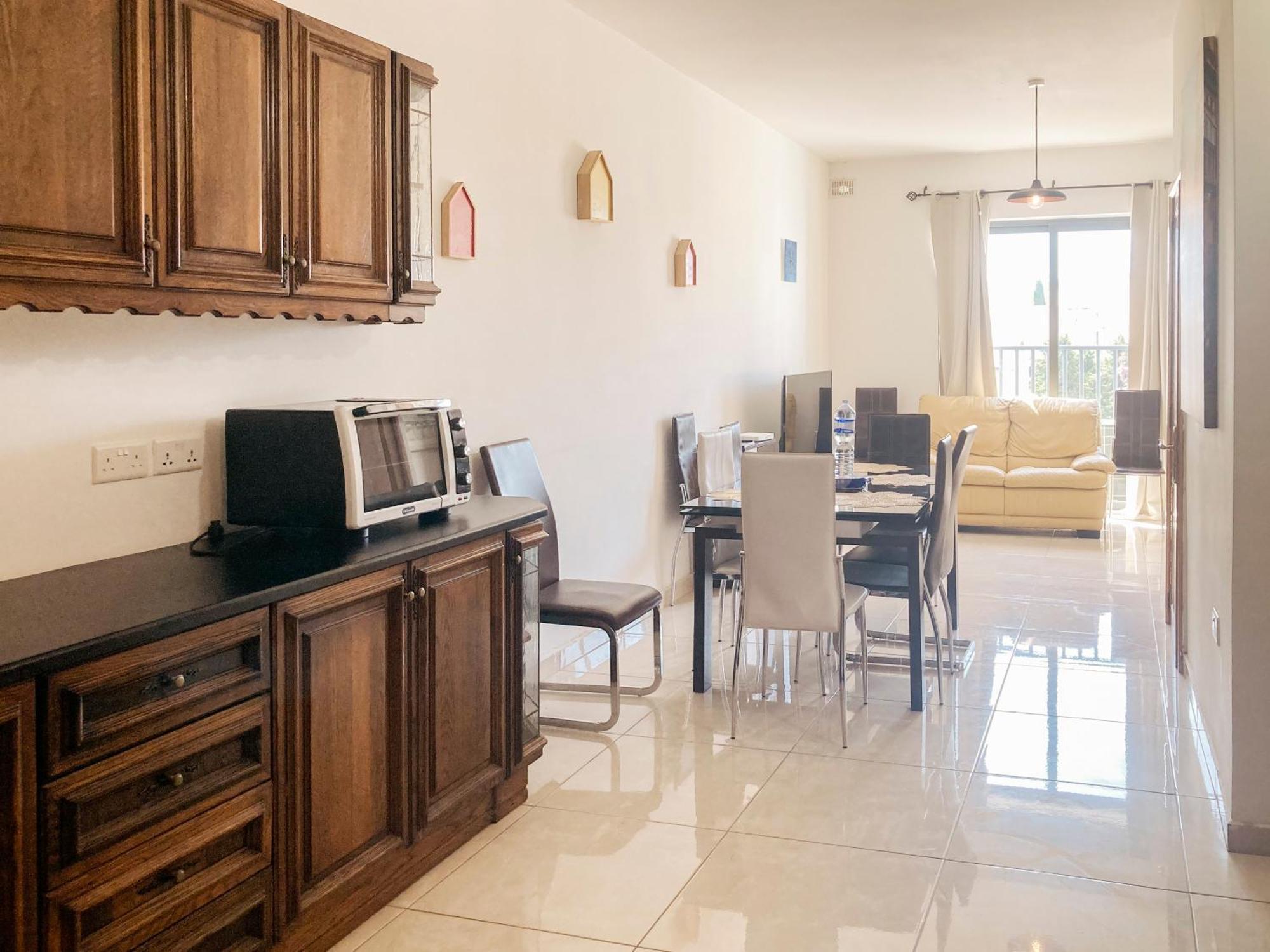 Xl Central Home - Sleeps 10 People Pietà エクステリア 写真